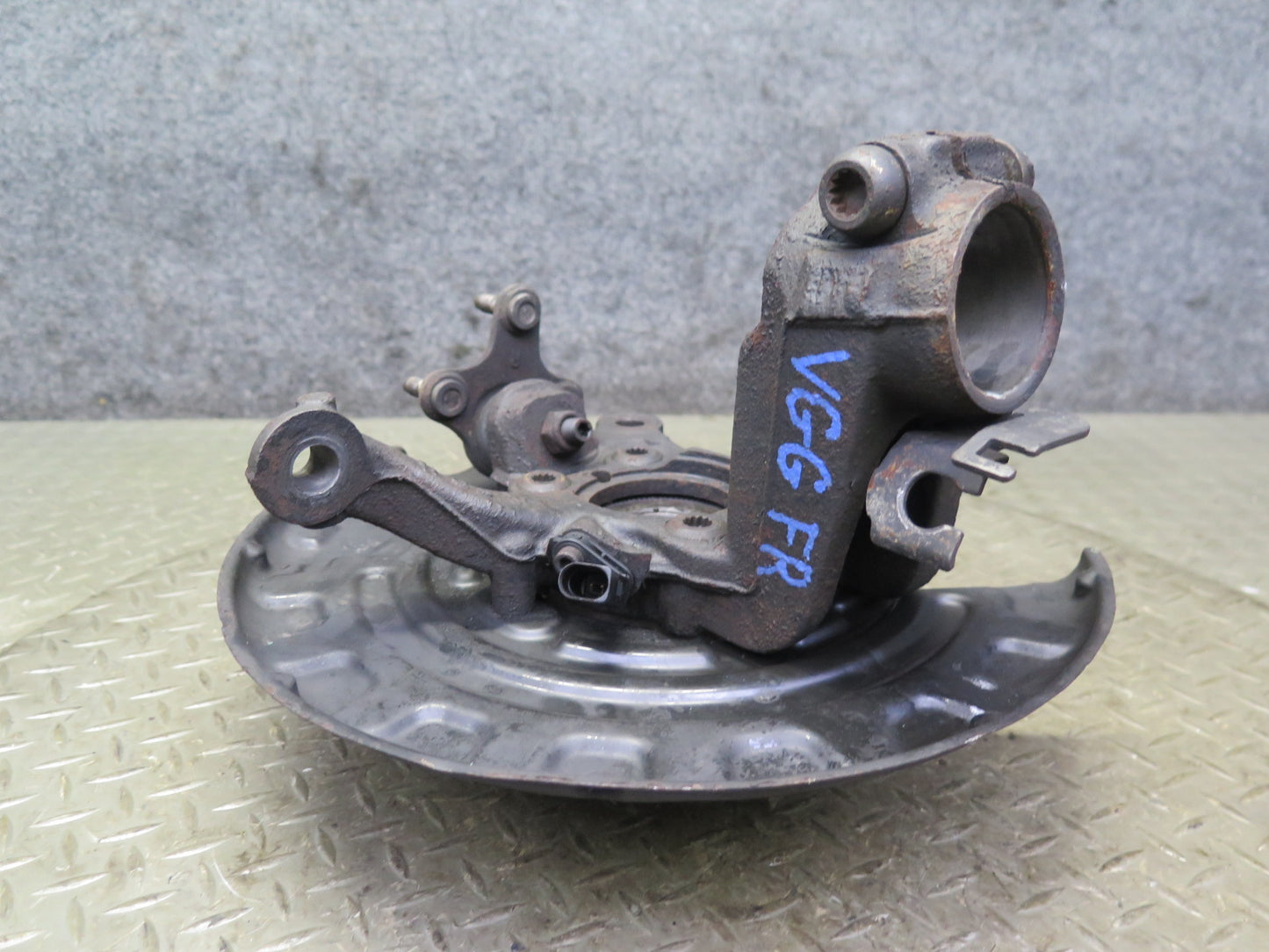 12-13 VW Golf R MK6 AWD Front Right Spindle Knuckle Wheel Hub Bearing OEM