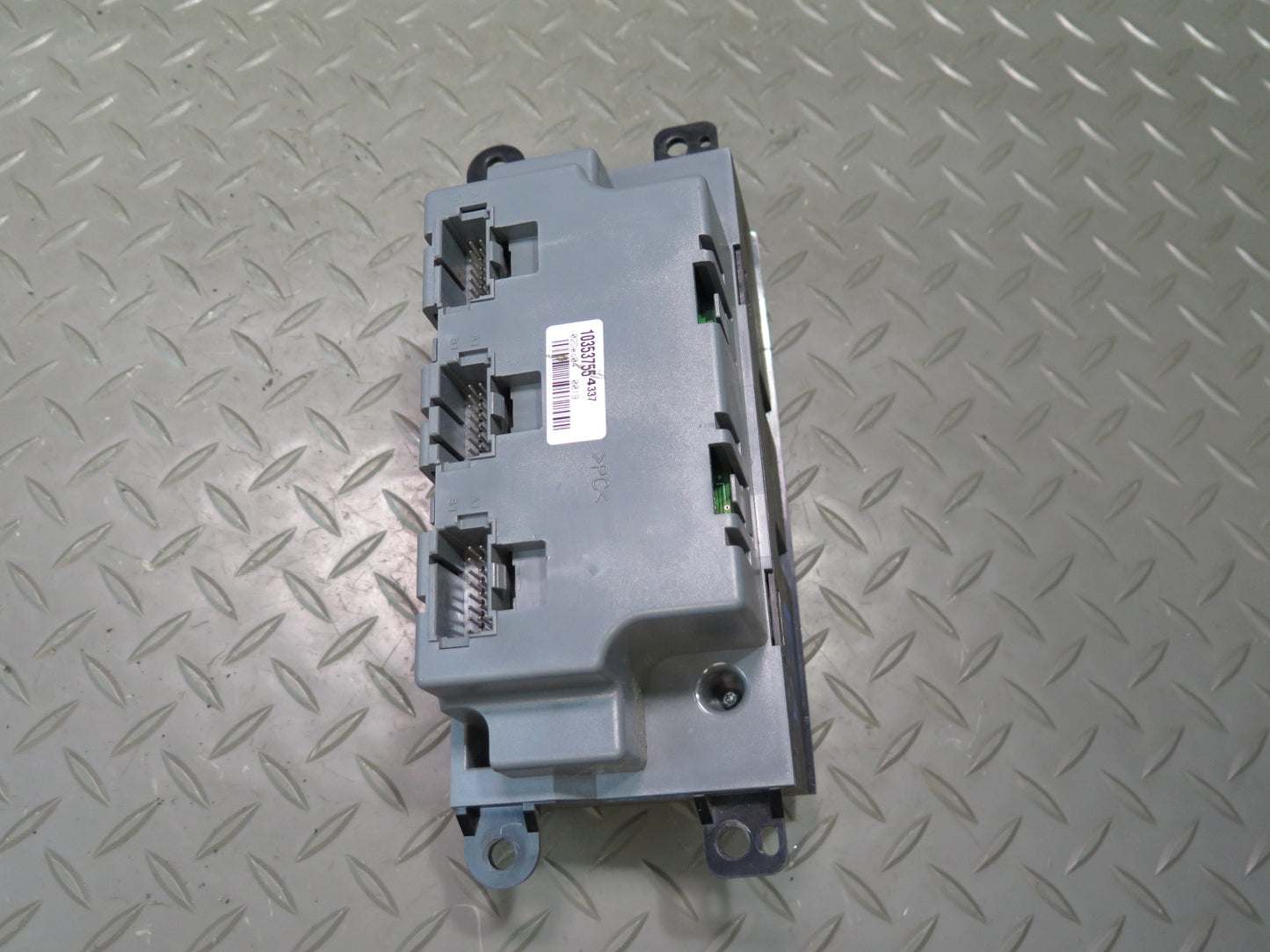 2004-2005 Cadillac XLR A/C Heater Climate Control Switch Panel 10353755