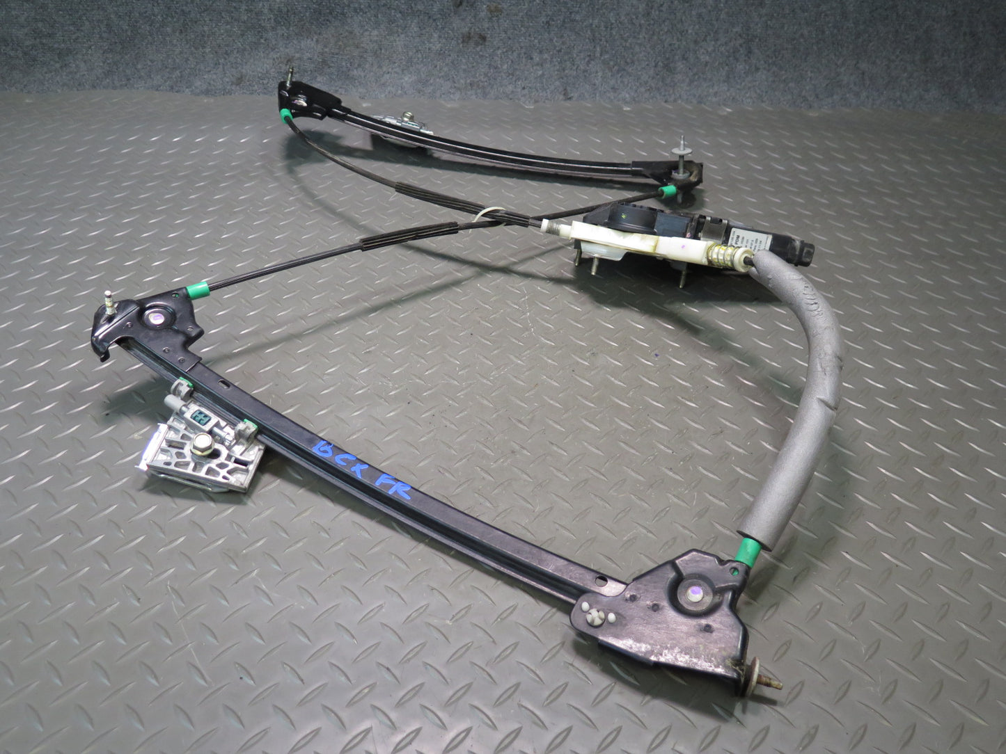 2004-2009 Cadillac XLR Front Right Passenger Side Window Regulator W/ Motor
