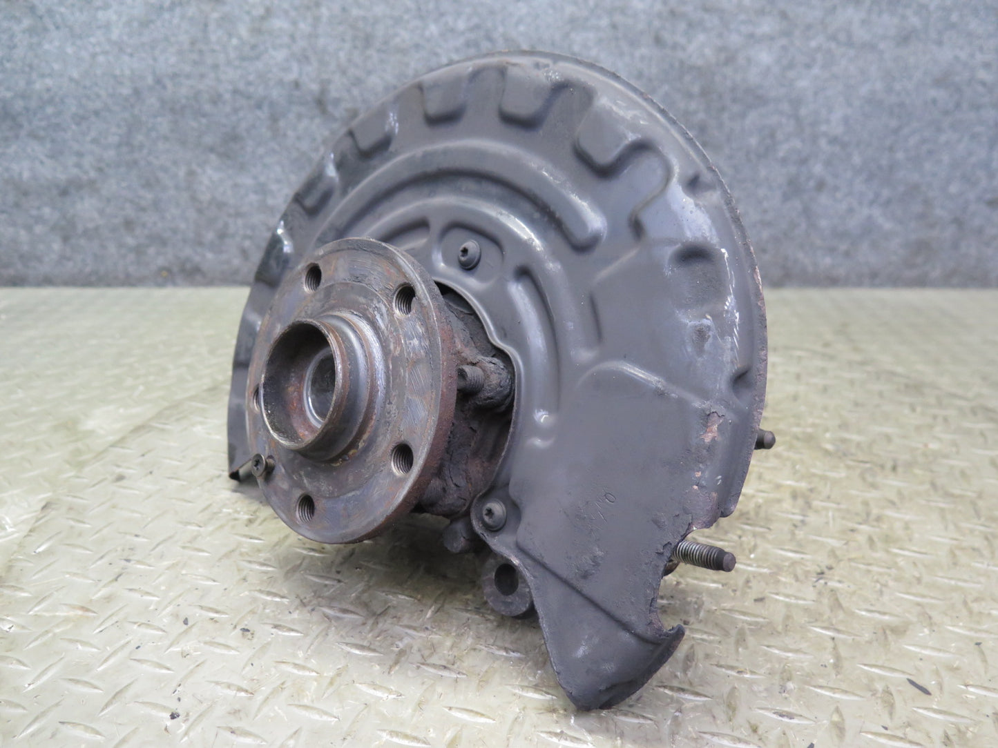 12-13 VW Golf R MK6 AWD Front Left Spindle Knuckle Wheel Hub Bearing OEM