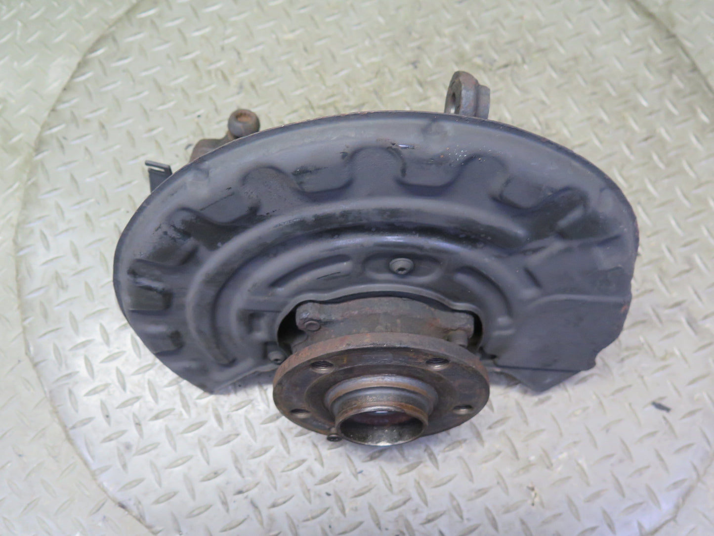 12-13 VW Golf R MK6 AWD Front Left Spindle Knuckle Wheel Hub Bearing OEM