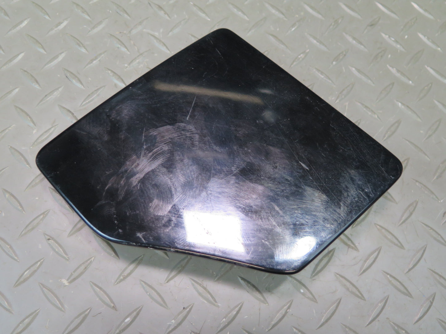 2004-2009 Cadillac XLR Fuel Tank Filler Door Lid Cover Black
