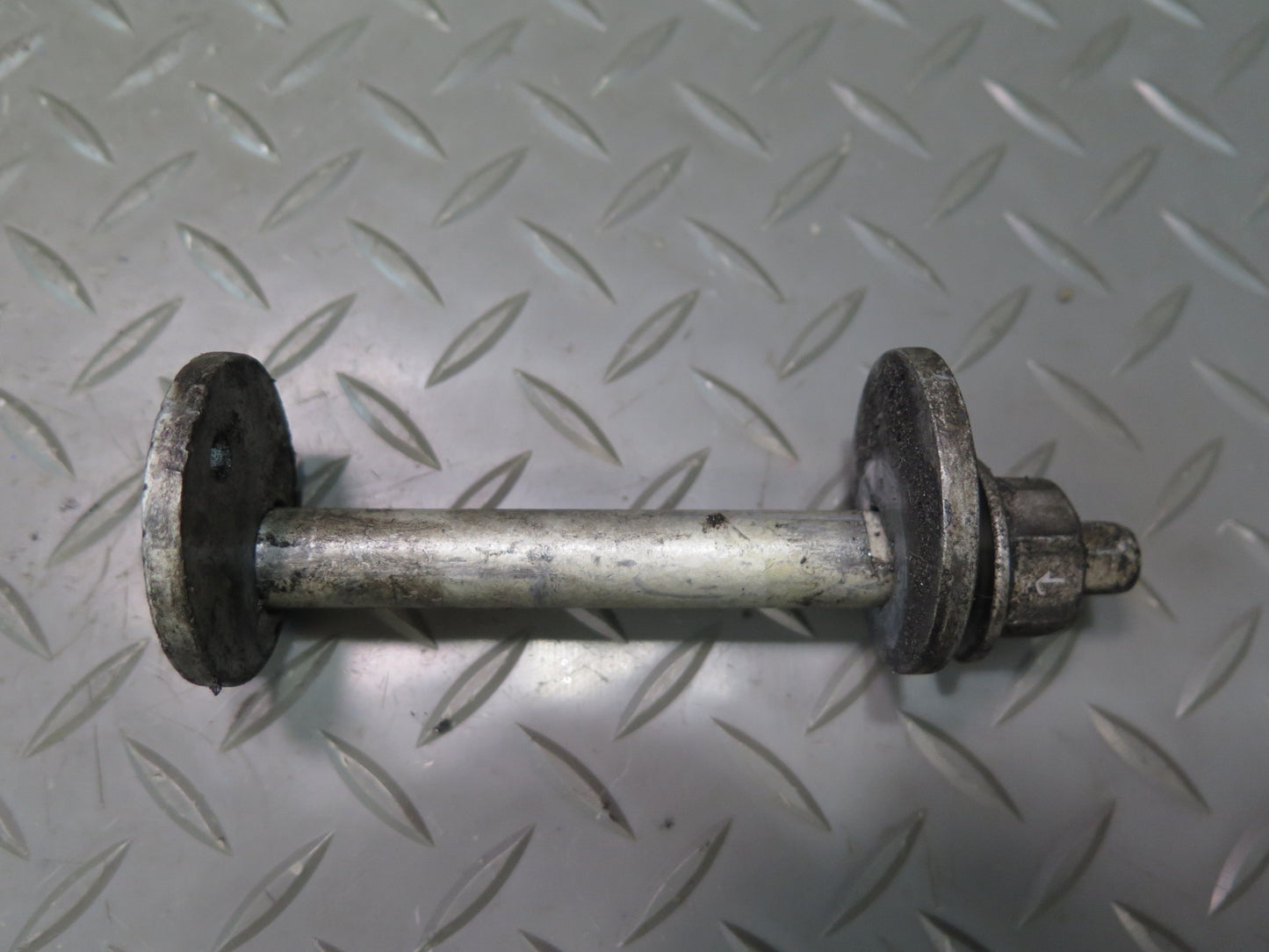 2004-2009 Cadillac XLR  Set of 4 Front Suspension Eccentric Camber Bolt