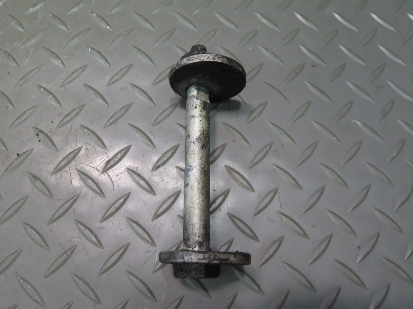 2004-2009 Cadillac XLR  Set of 4 Front Suspension Eccentric Camber Bolt