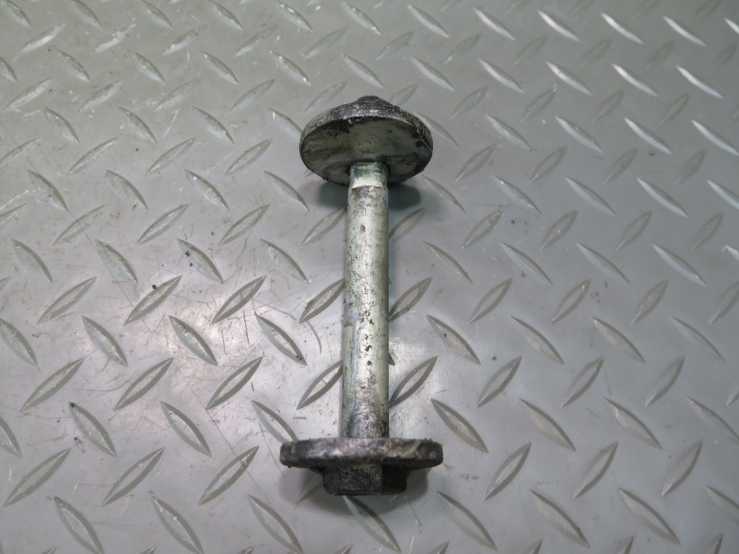 2004-2009 Cadillac XLR  Set of 4 Front Suspension Eccentric Camber Bolt