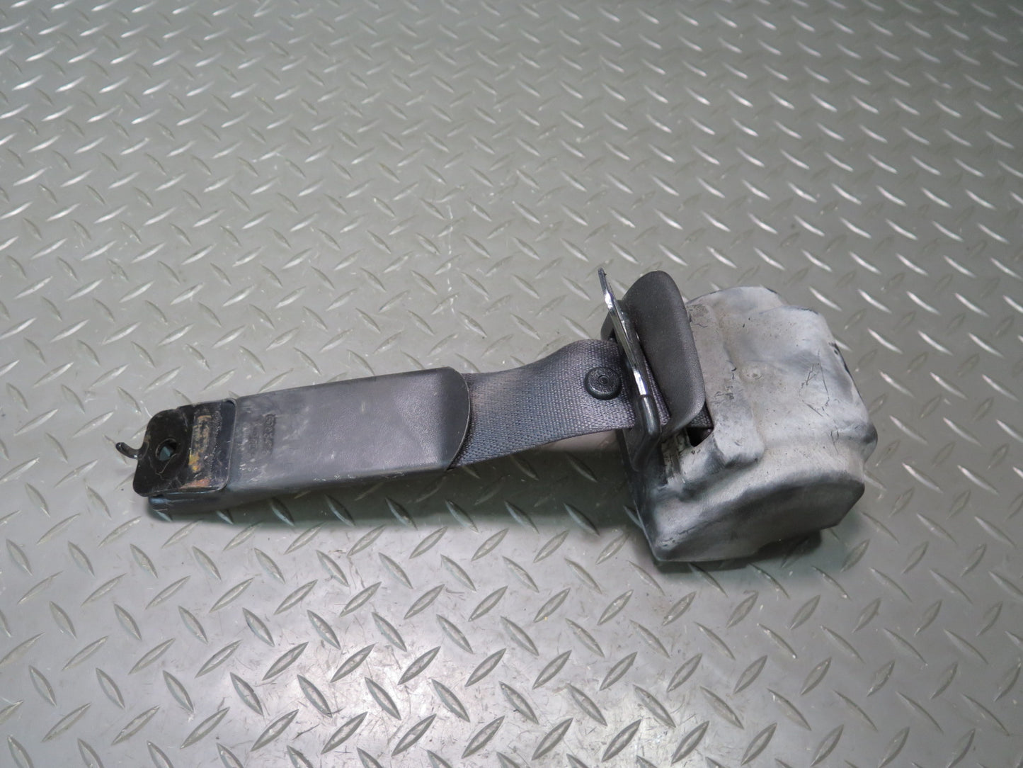 04-09 CADILLAC XLR FRONT LEFT & RIGHT SIDE SEATBELT RETRACTOR SET OEM