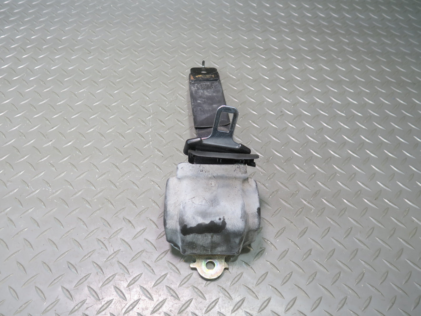 04-09 CADILLAC XLR FRONT LEFT & RIGHT SIDE SEATBELT RETRACTOR SET OEM