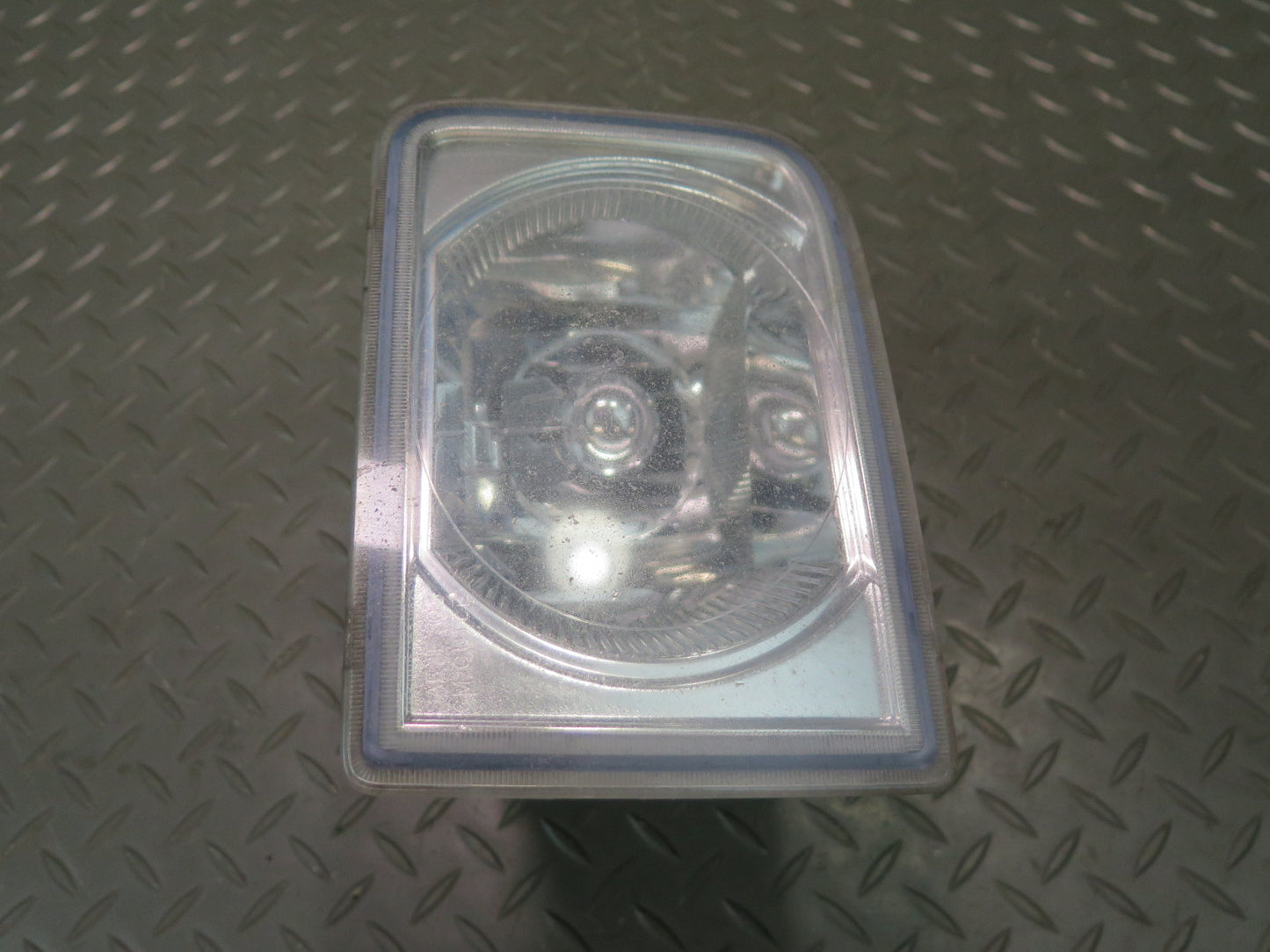 2004-2008 Cadillac XLR Front Left & Right Side Fog Light Lamp Set of 2
