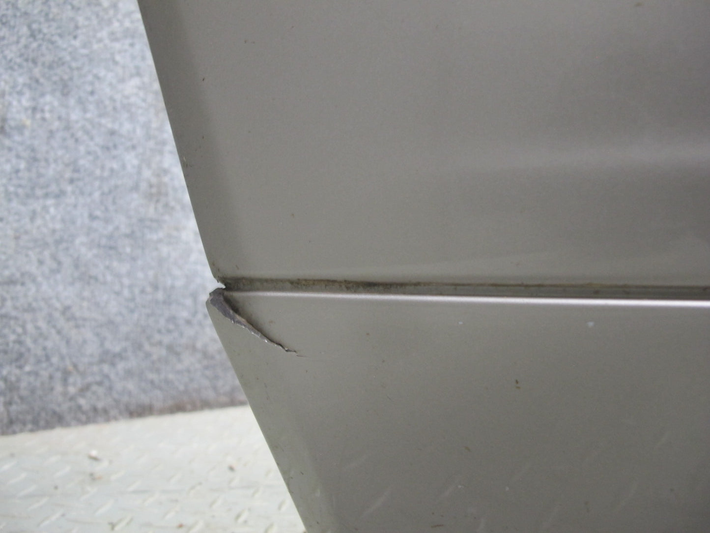 96-02 Mercedes R129 Sl-class Front Bumper Cover Smoke Silver OEM