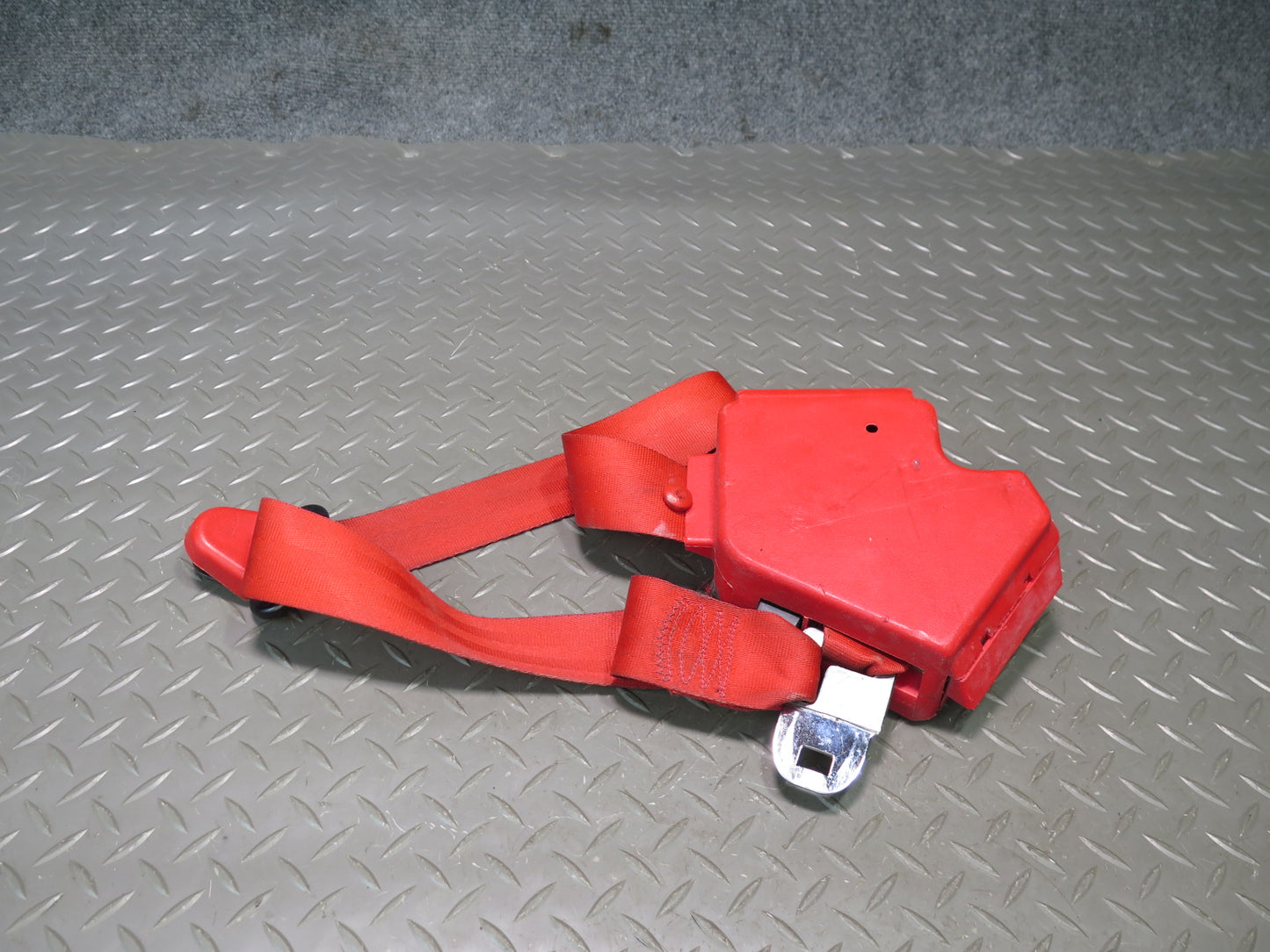 86-94 CHEVROLET CORVETTE C4 FRONT LEFT & RIGHT SIDE SEATBELT RETRACTOR W BUCKLE SET OEM