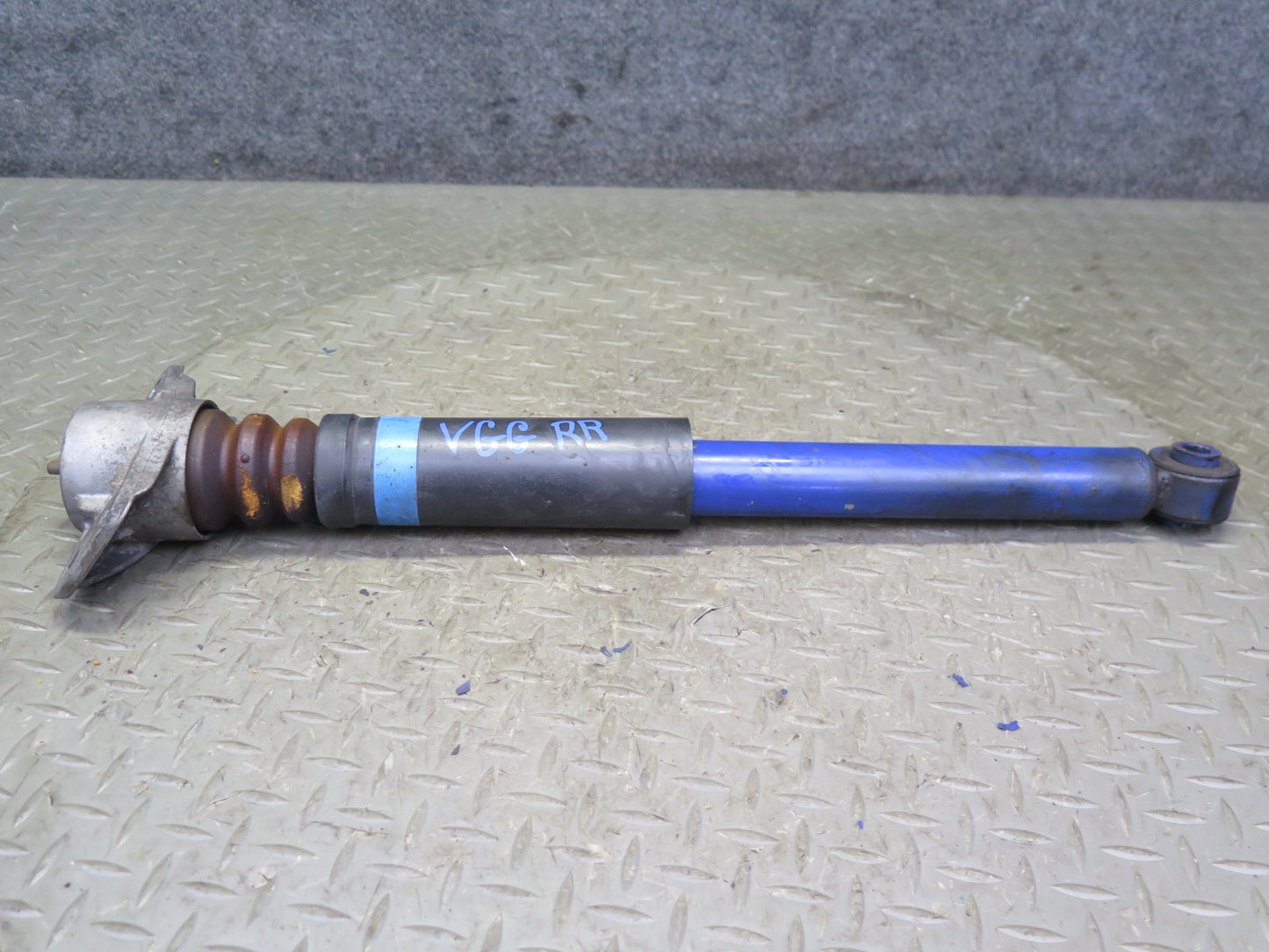 12-13 VW Golf R MK6 Set of 2 Rear Left & Right Strut Shock Absorber Aftermarket