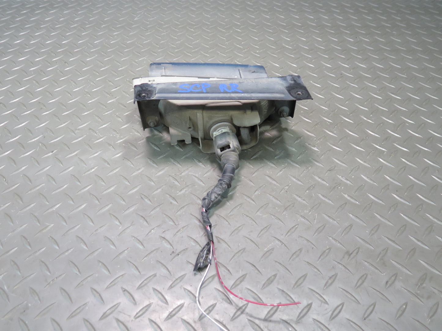 02-05 Lexus SC430 Set of 2 Rear Bumper Left & Right Backup Reverse Light OEM