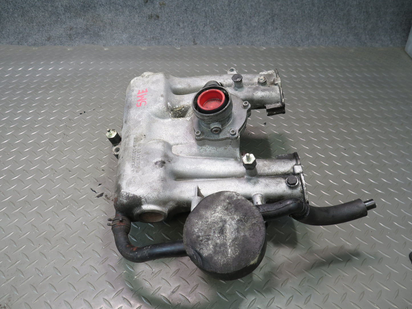 81-83 Mercedes W123 240D 616.912 Engine Intake Manifold w EGR Valve OEM