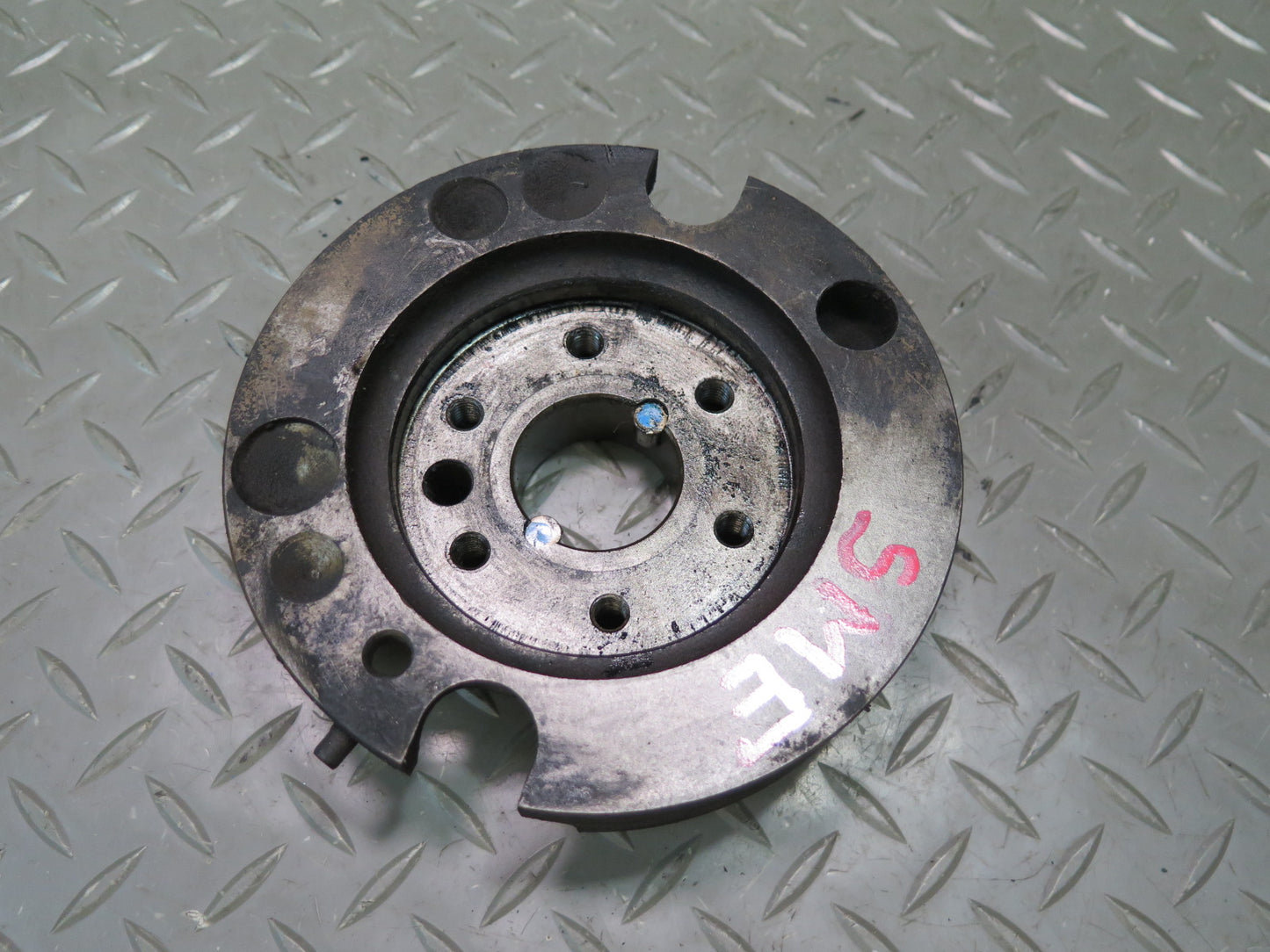 81-83 Mercedes W123 240D OM616 Engine Crankshaft Vibration Damper Pulley OEM