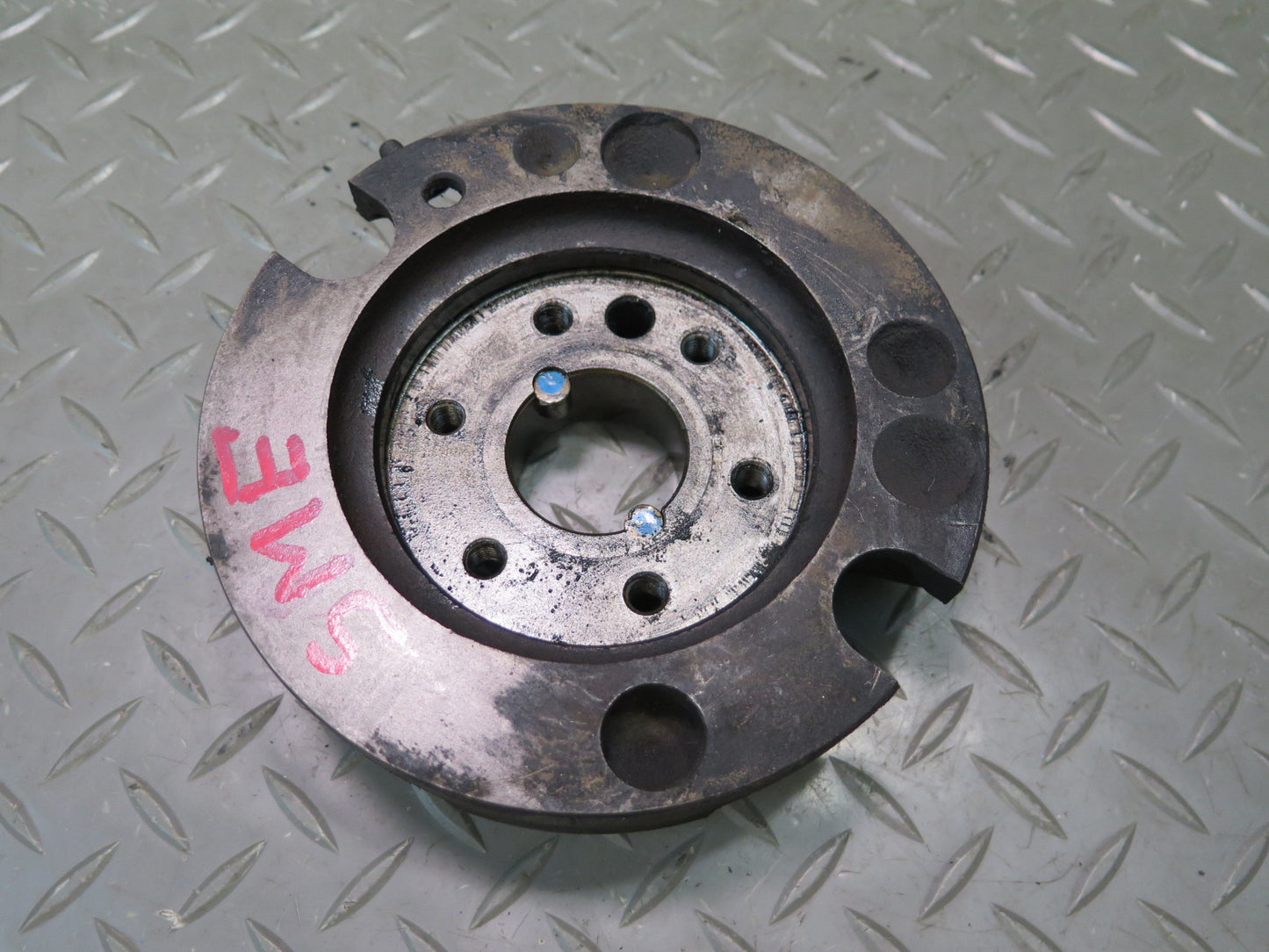 81-83 Mercedes W123 240D OM616 Engine Crankshaft Vibration Damper Pulley OEM