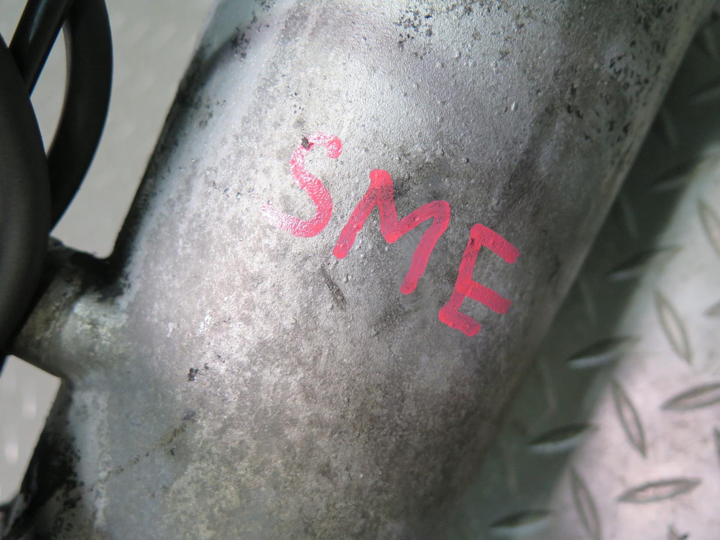 81-83 Mercedes W123 240D Diesel Engine Oil Filter Housing w Hose OEM