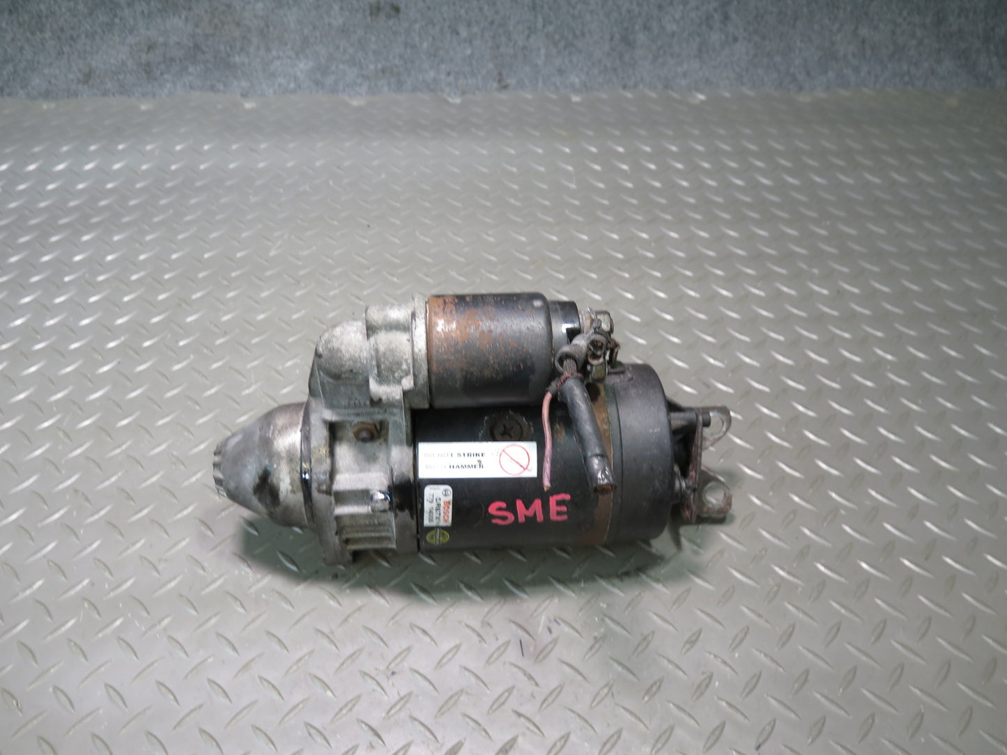 81-83 Mercedes W123 240D Engine Starter Motor Bosch
