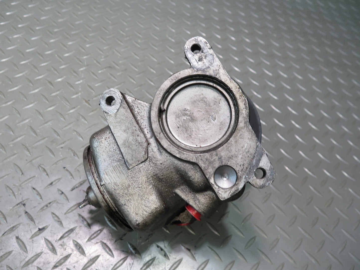 81-83 Mercedes W123 240D Power Steering Pump 117K Miles 1164601780 OEM