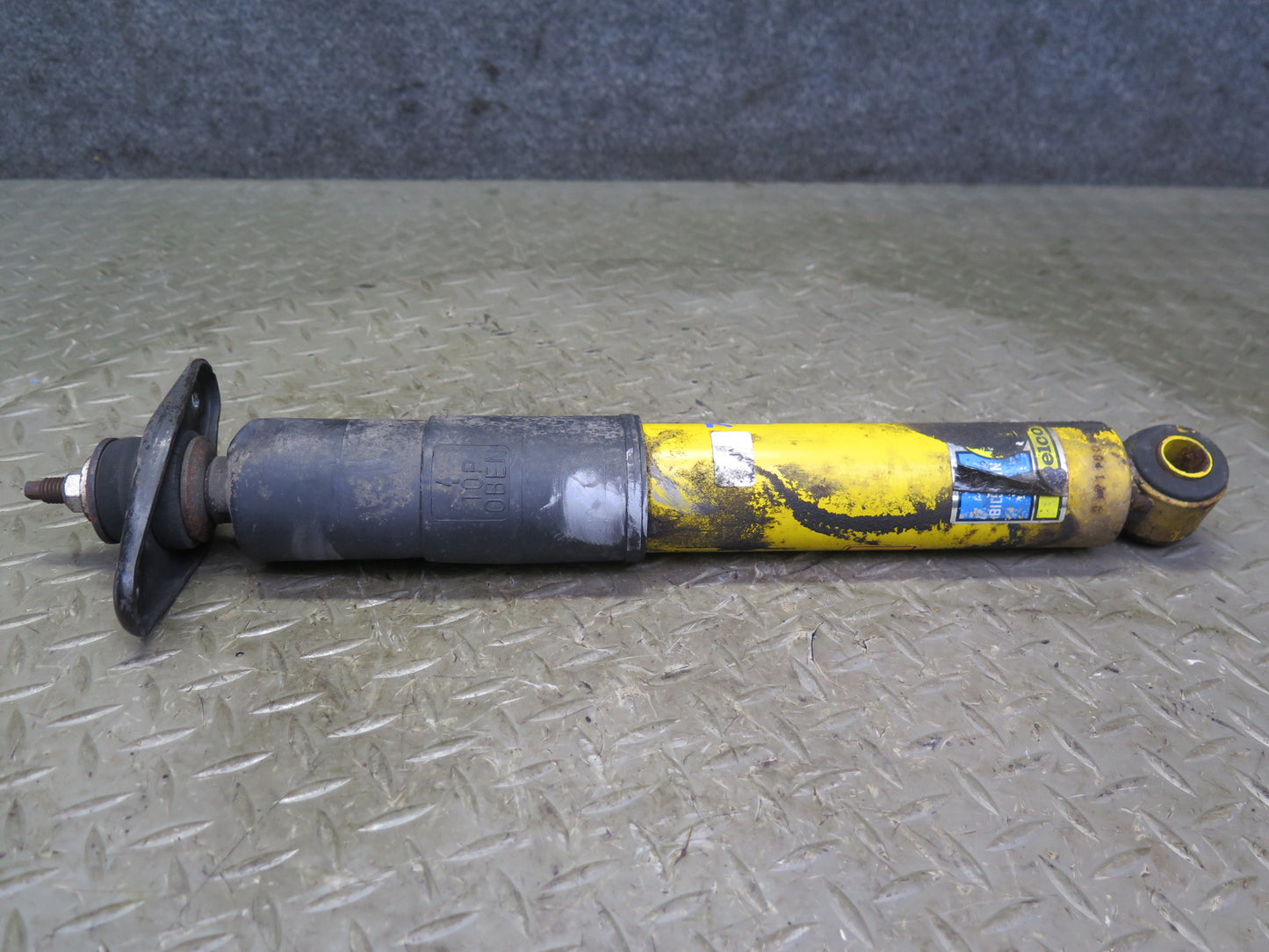 88-96 Chevrolet Corvette C4 Coupe Set of 2 Rear Bilstein Strut Shock Absorber