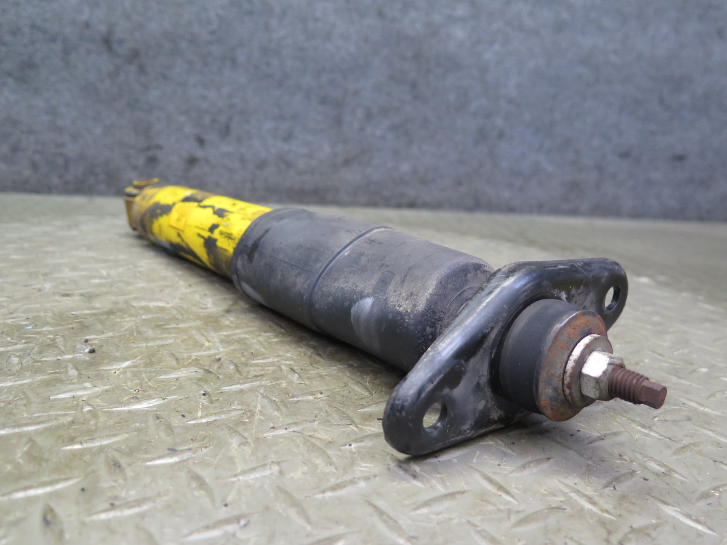 88-96 Chevrolet Corvette C4 Coupe Set of 2 Rear Bilstein Strut Shock Absorber