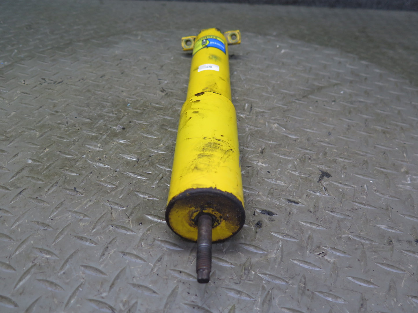 89-96 Chevrolet Corvette C4 Set of 2 Front Bilstein Strut Shock Absorber