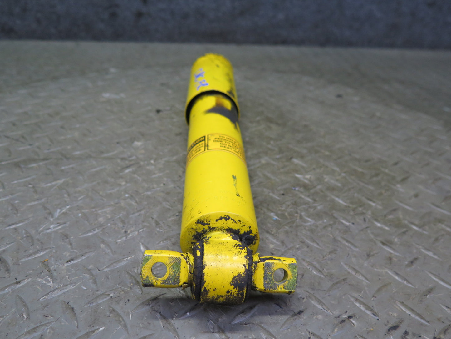 89-96 Chevrolet Corvette C4 Set of 2 Front Bilstein Strut Shock Absorber