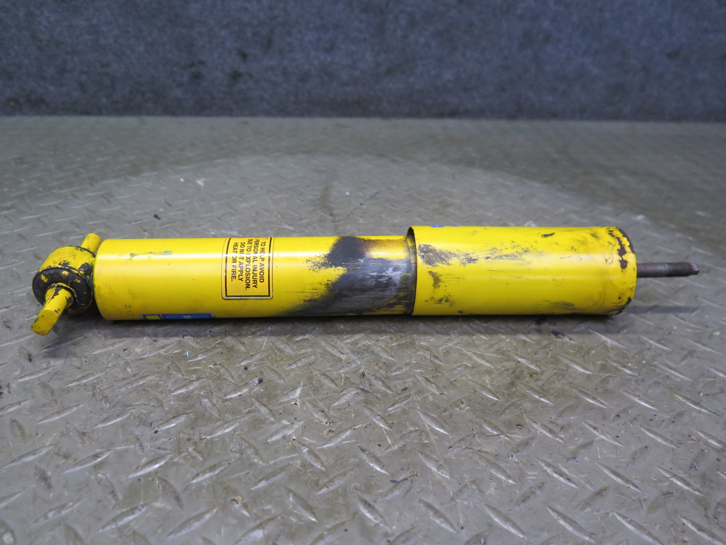 89-96 Chevrolet Corvette C4 Set of 2 Front Bilstein Strut Shock Absorber