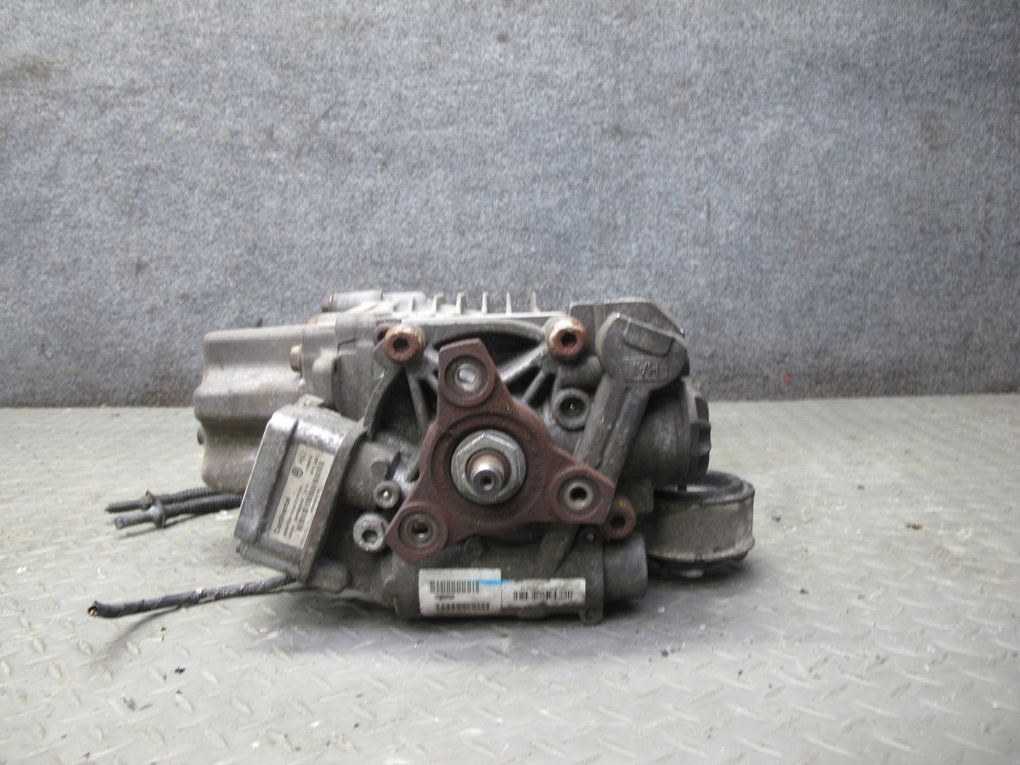 12-13 VW Golf R MK6 AWD M/T Rear Haldex Differential Carrier 117K Miles OEM