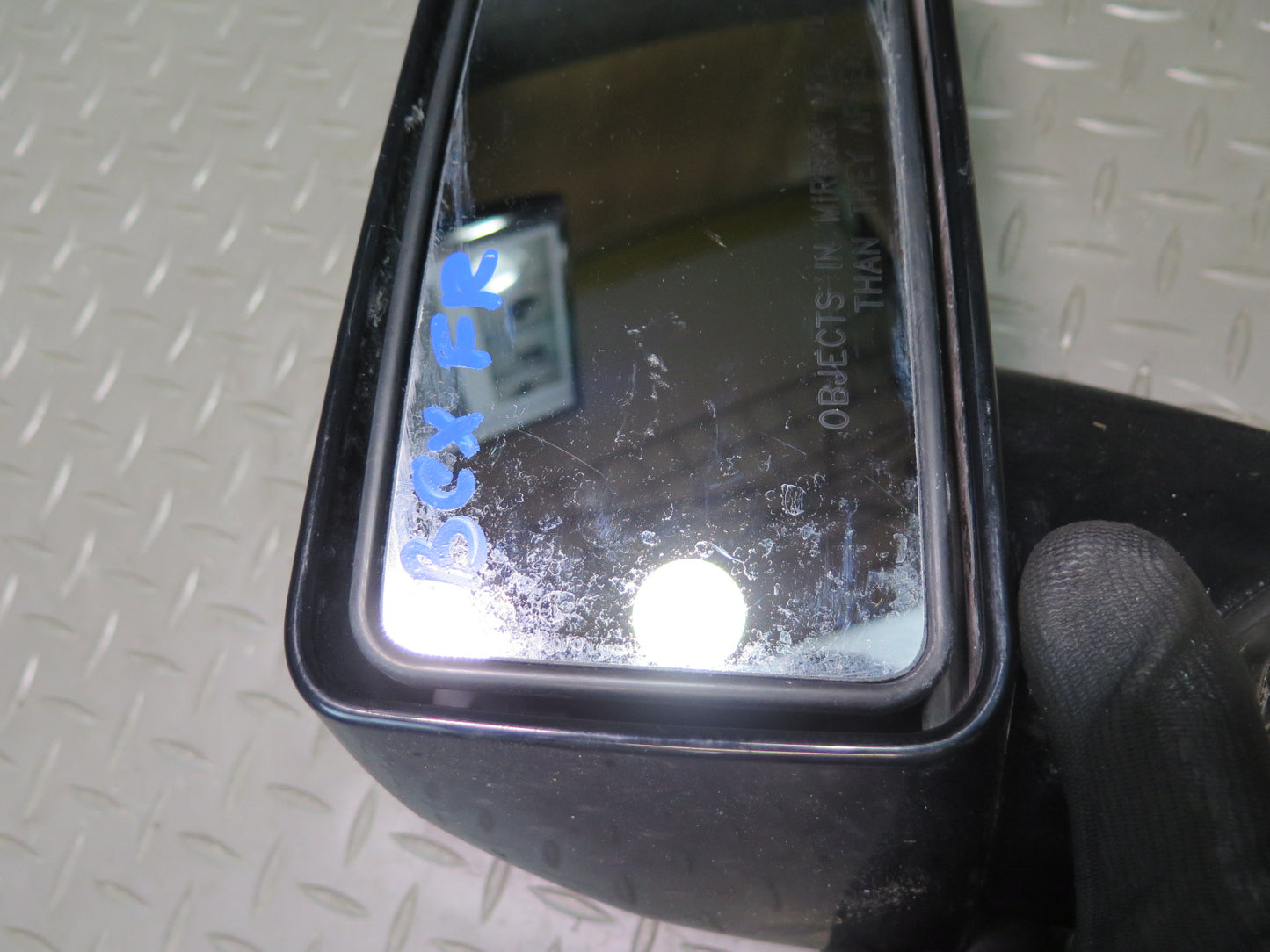 2004-2005 Cadillac XLR Right Passenger Side Door Exterior Side View Mirror Black