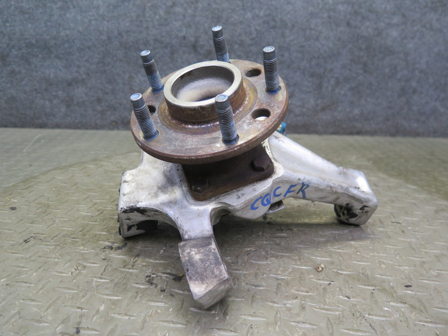 91-96 Chevrolet Corvette C4 Front Right Spindle Knuckle Wheel Hub Bearing OEM