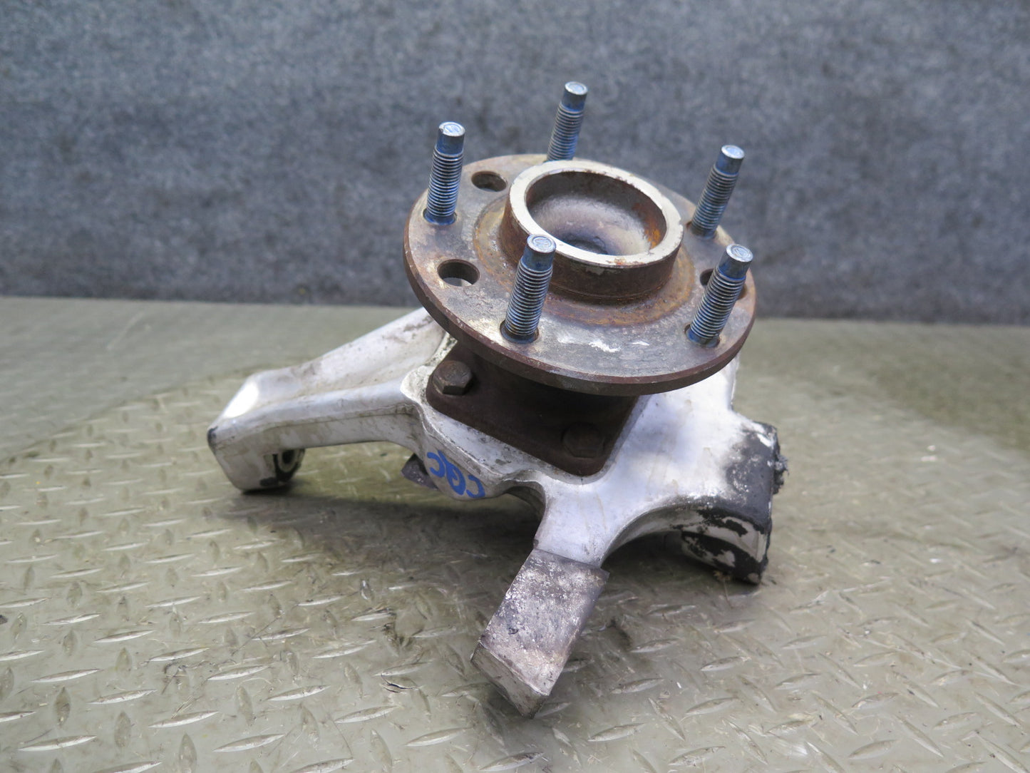 91-96 Chevrolet Corvette C4 Front Left Spindle Knuckle Wheel Hub Bearing OEM