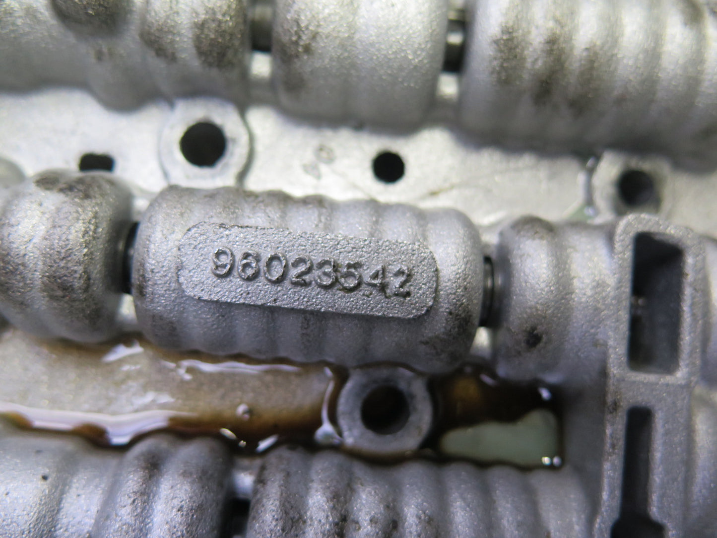 2004-2006 Cadillac XLR 4.6L V8 5-SPEED 5L50 Automatic Transmission Valve Body