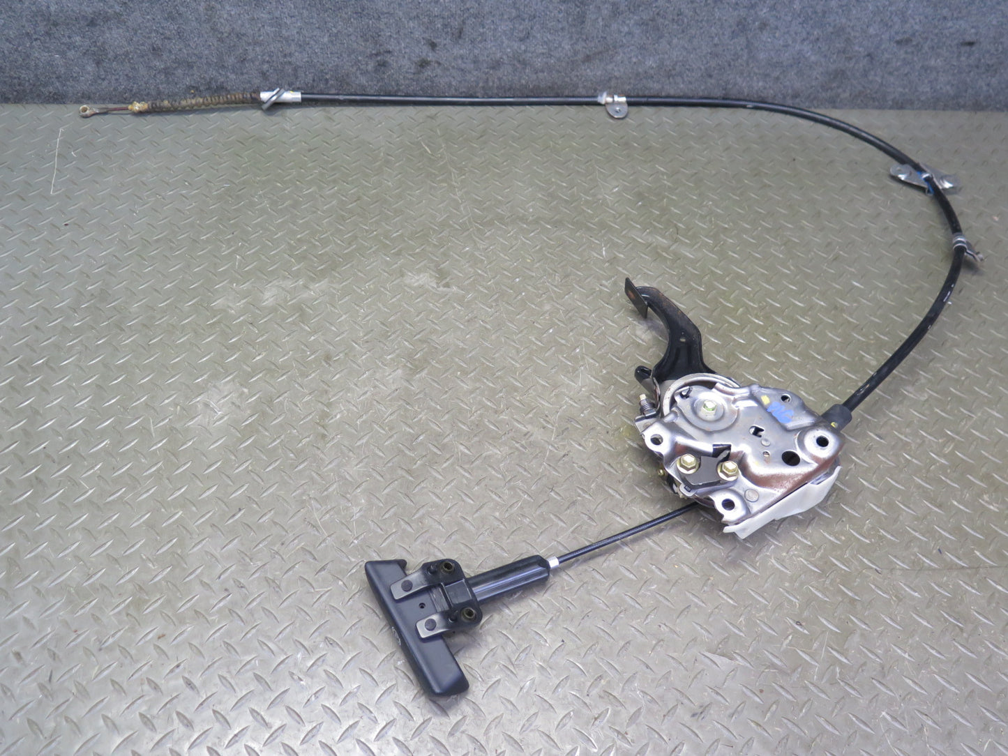 98-05 Lexus UZS161L GS300 GS400 GS430 Emergency Parking Brake Pedal w Cable OEM
