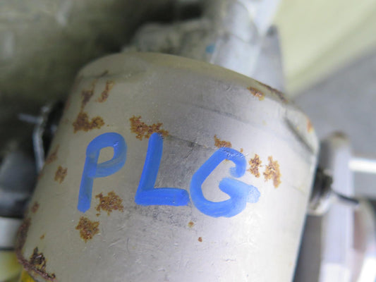 01-05 Lexus UZS161L GS300 GS430 ABS Pump w Brake Master Cylinder OEM