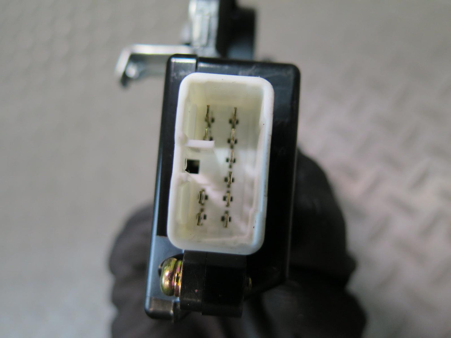 98-05 Lexus UZS161L GS430 GS300 Sunroof Motor Drive Unit 63260-30080 OEM