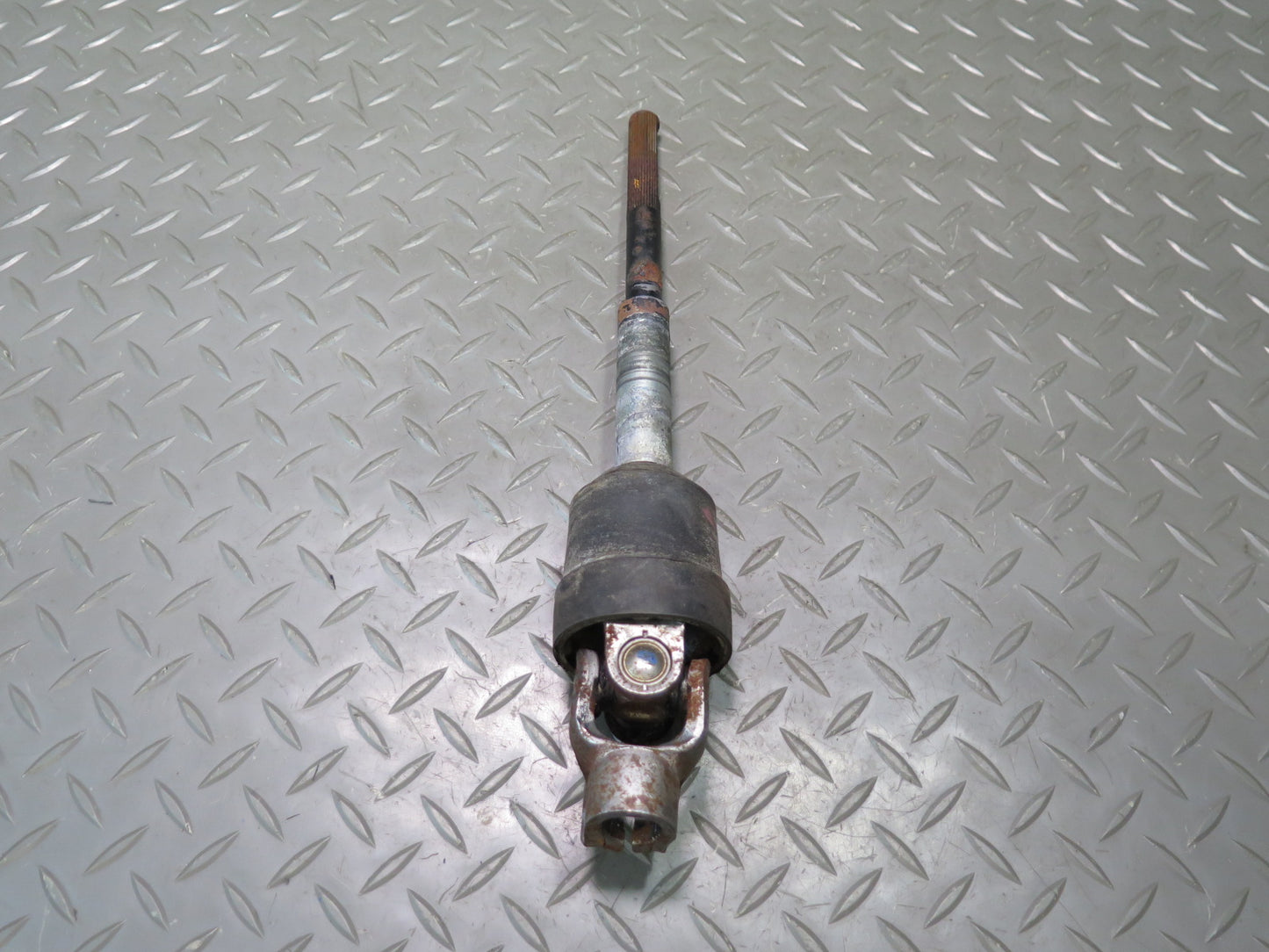 03-05 Lexus UZS161L GS300 GS430 Steering Column Intermediate U Joint Shaft OEM