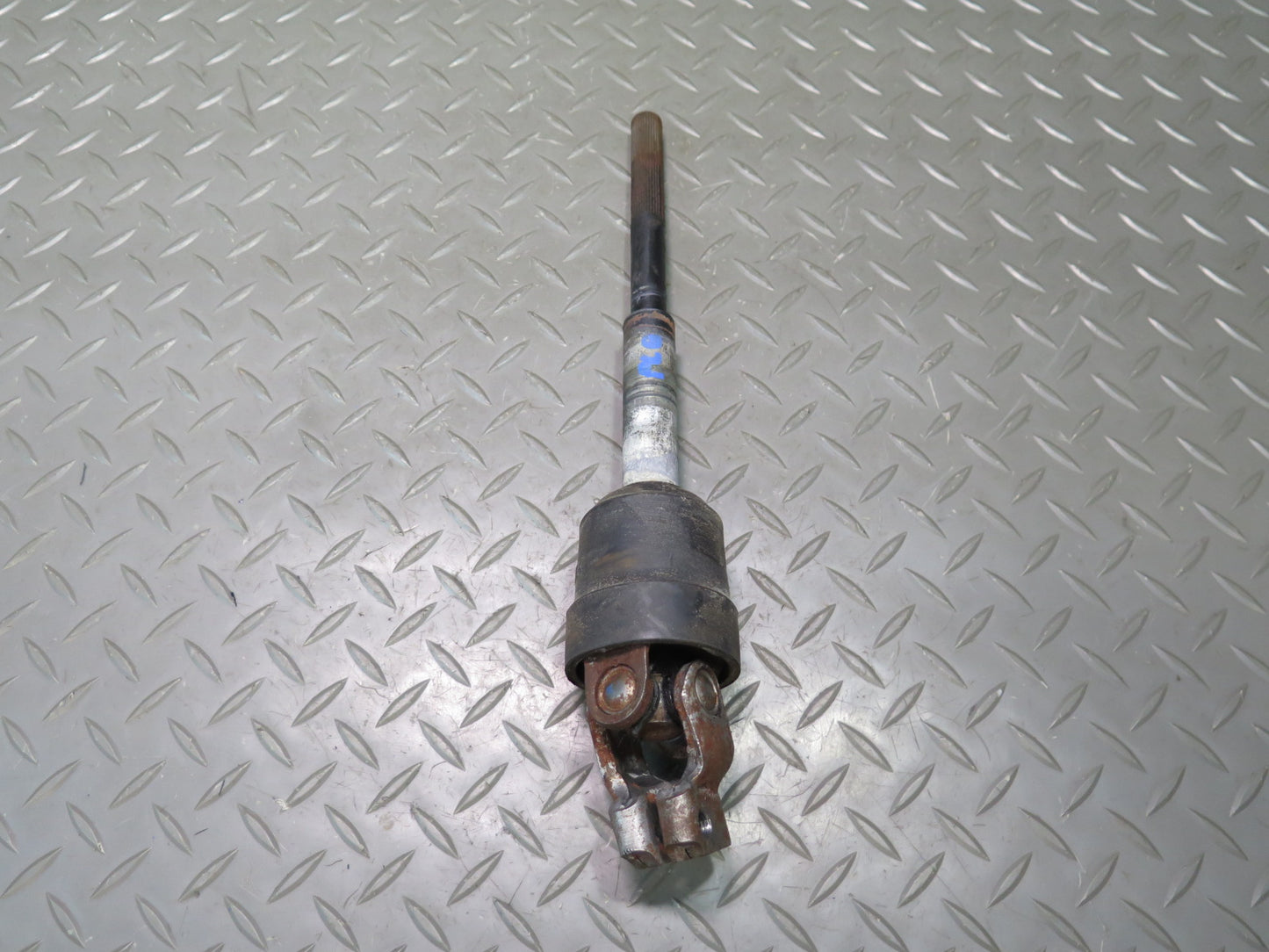 03-05 Lexus UZS161L GS300 GS430 Steering Column Intermediate U Joint Shaft OEM