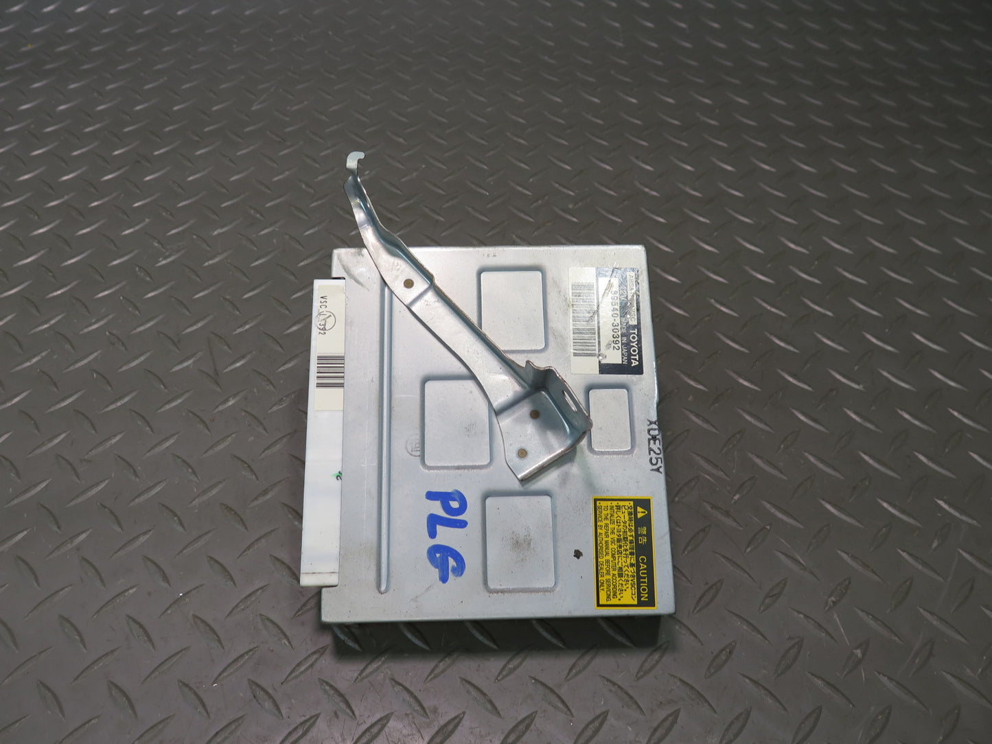 01-05 Lexus JZS160L GS430 GS300 ABS TRC VSC Control Module Unit 89540-30392 OEM