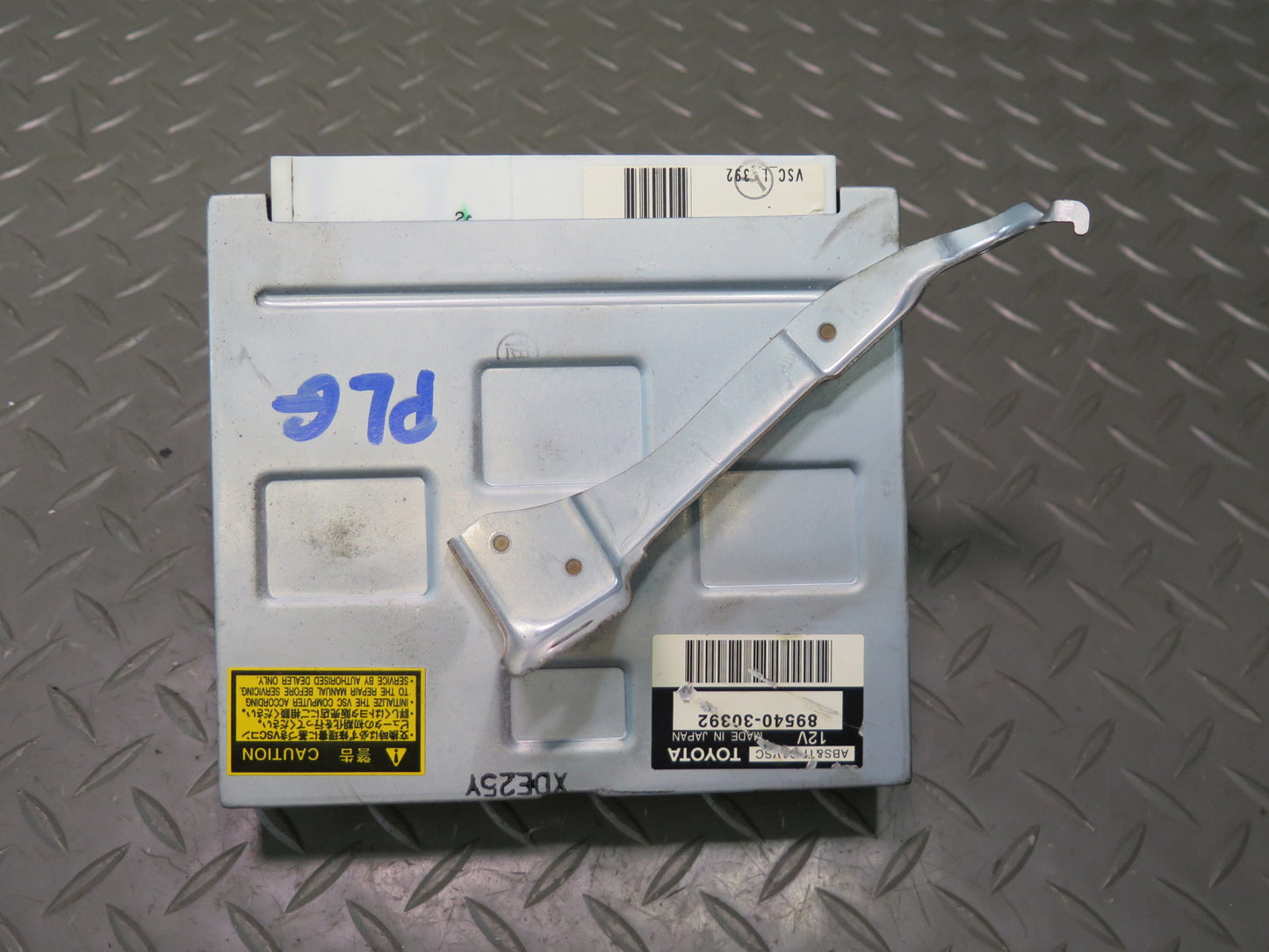 01-05 Lexus JZS160L GS430 GS300 ABS TRC VSC Control Module Unit 89540-30392 OEM