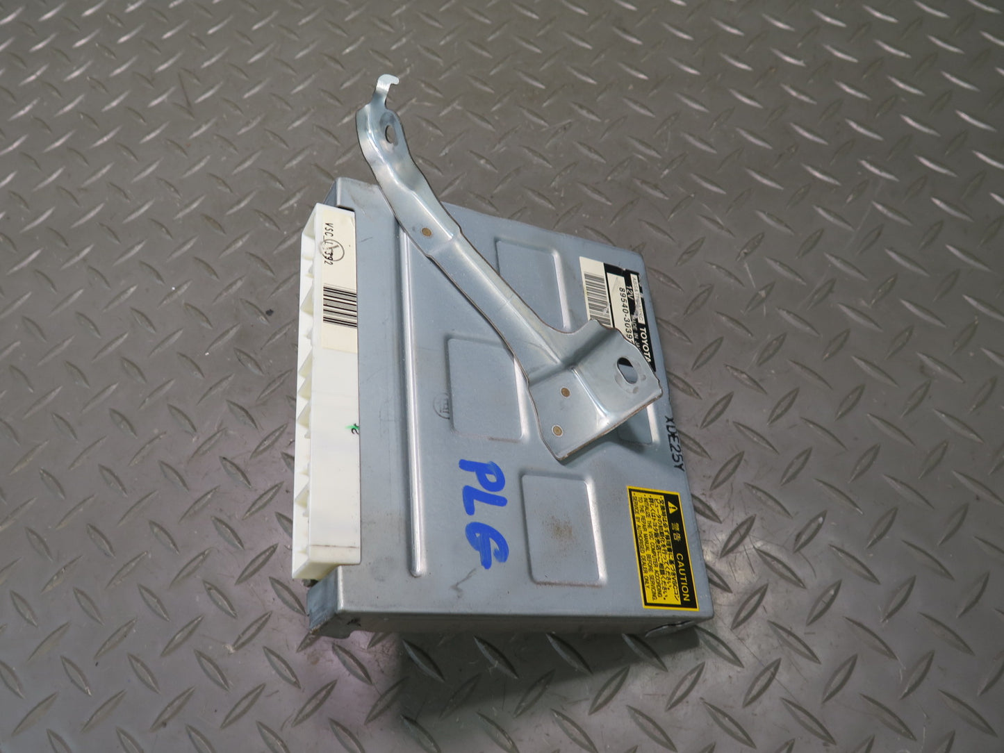 01-05 Lexus JZS160L GS430 GS300 ABS TRC VSC Control Module Unit 89540-30392 OEM