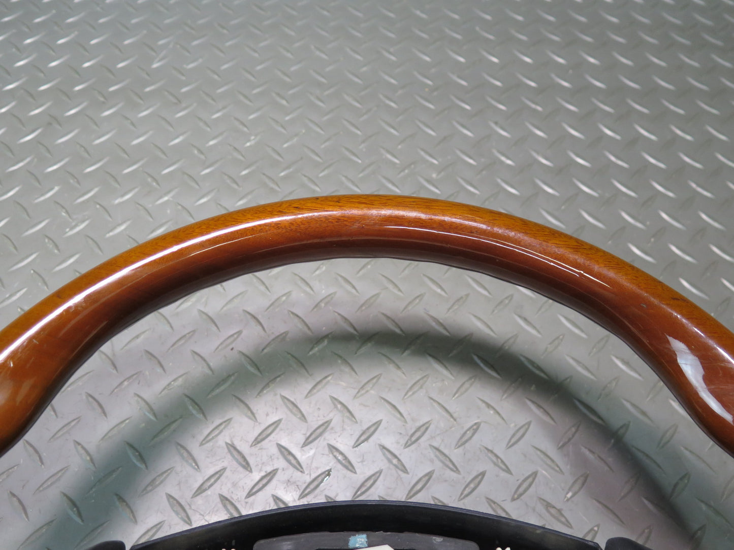 2004 Lexus UZS161L GS300 GS430 Leather Wood Steering w Controls OEM