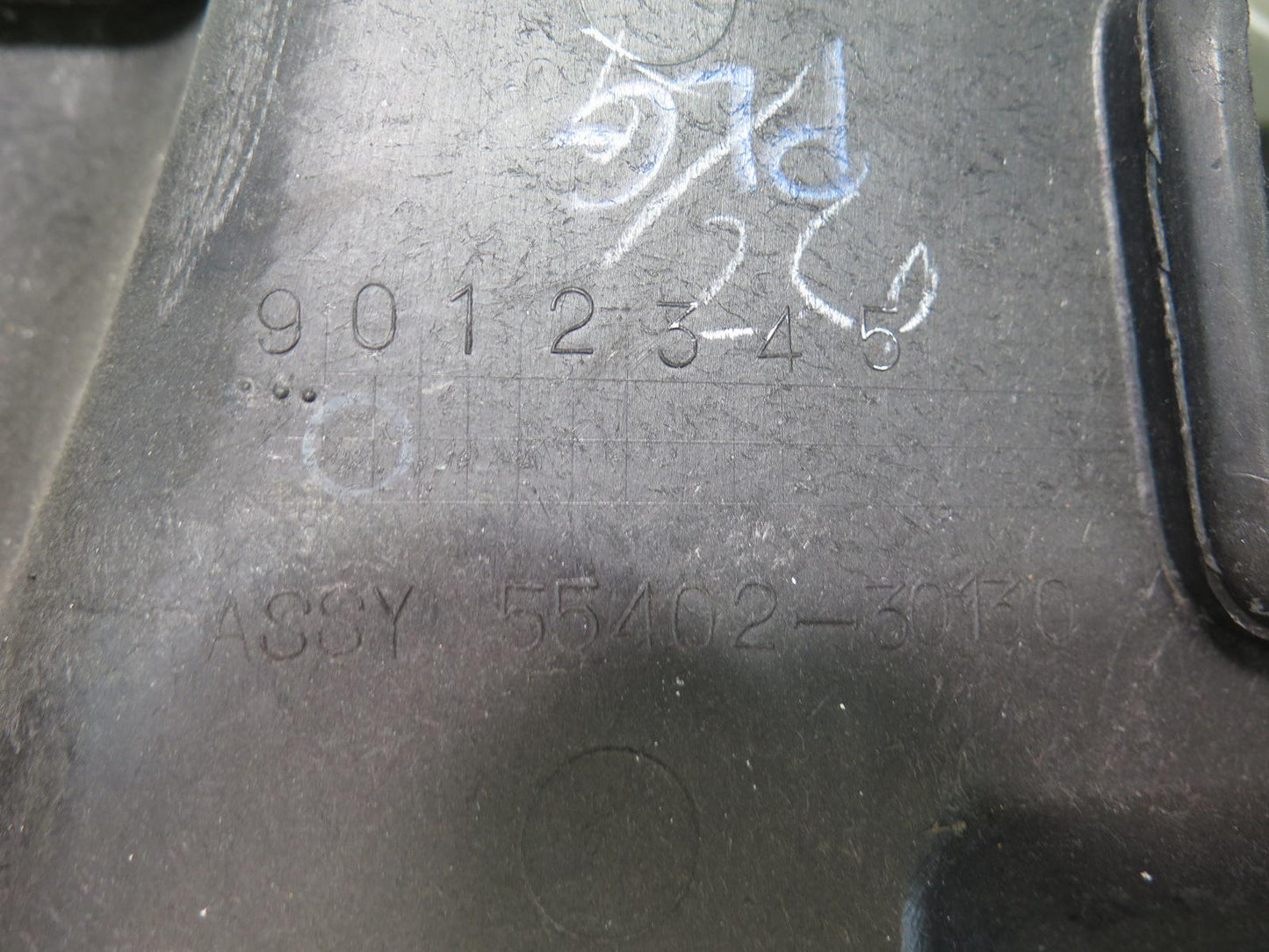 98-05 Lexus UZS161L GS300 GS400 GS430 Dash Front Left Lower Knee Trim Panel OEM