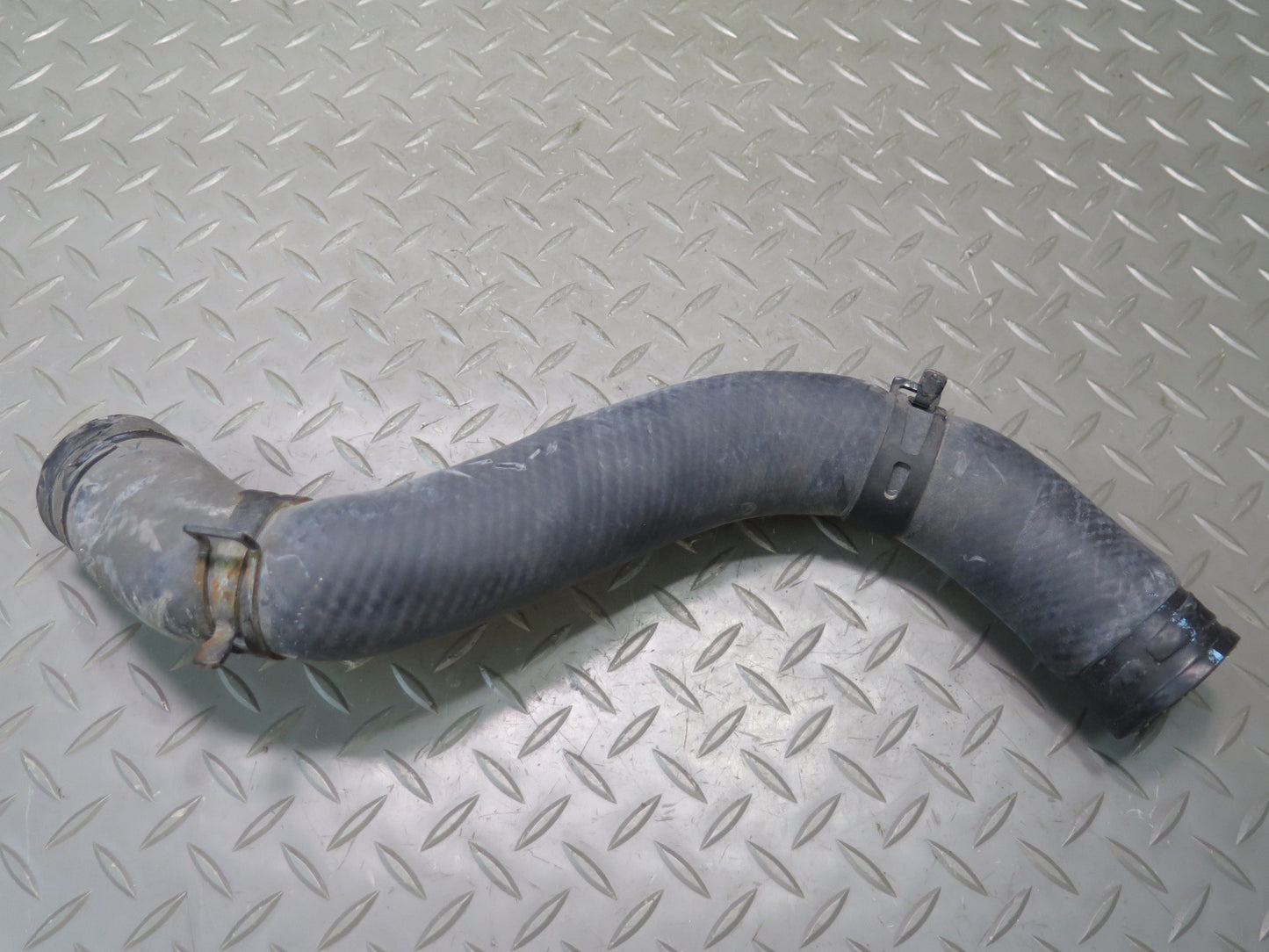 01-05 Lexus UZZ40L UZS161L 4.3L 3UZFE Set of 2 Engine Radiator Hose Line OEM