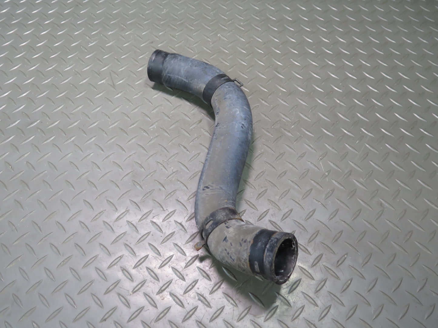 01-05 Lexus UZZ40L UZS161L 4.3L 3UZFE Set of 2 Engine Radiator Hose Line OEM
