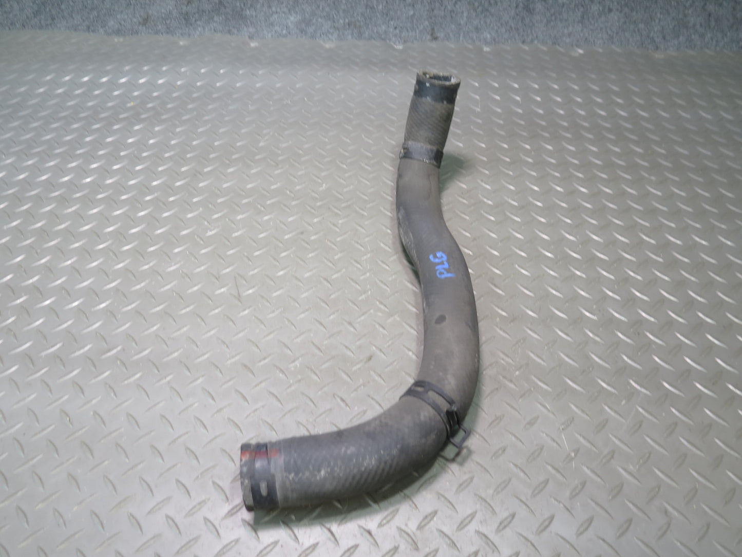 01-05 Lexus UZZ40L UZS161L 4.3L 3UZFE Set of 2 Engine Radiator Hose Line OEM