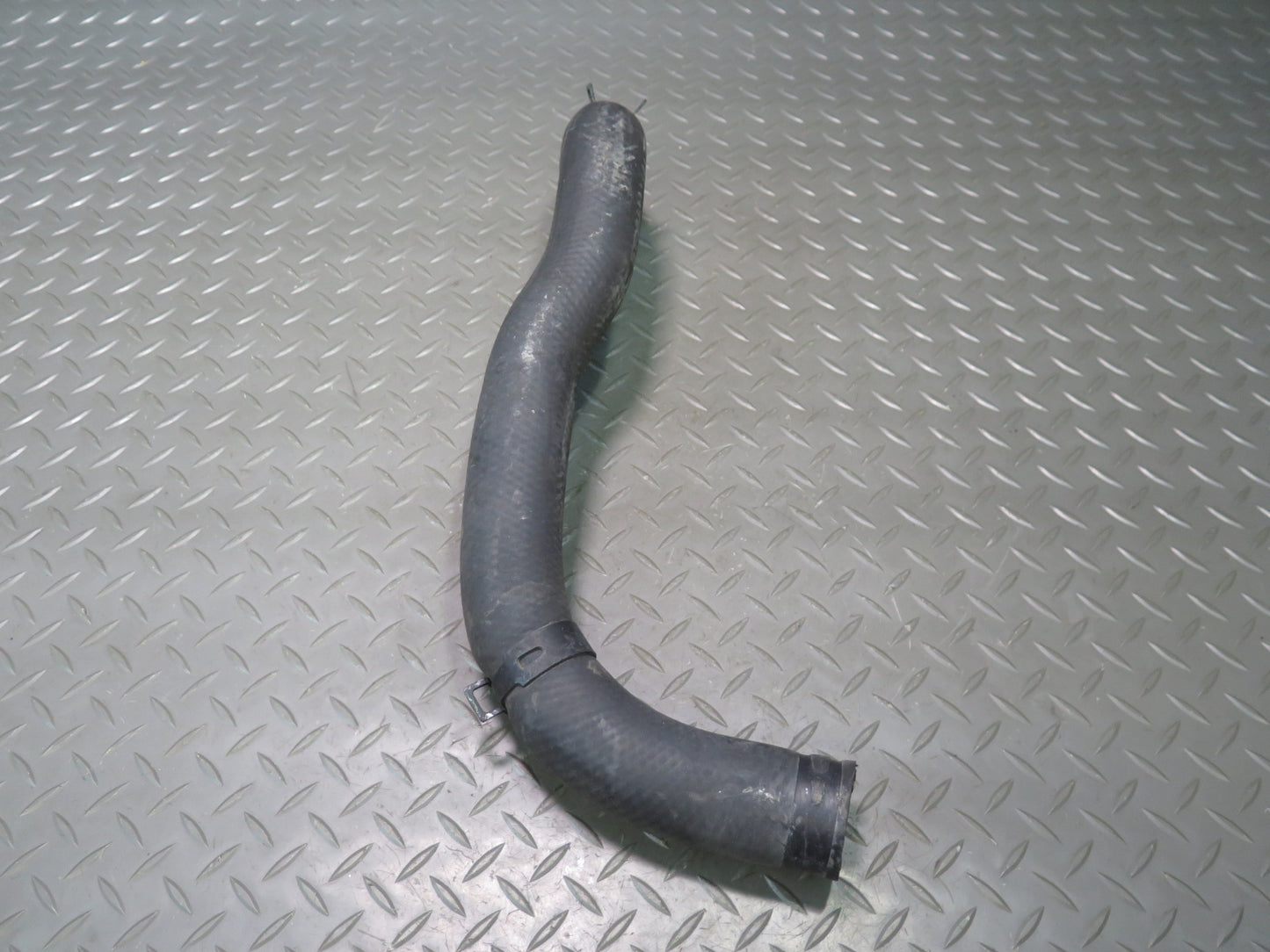 01-05 Lexus UZZ40L UZS161L 4.3L 3UZFE Set of 2 Engine Radiator Hose Line OEM