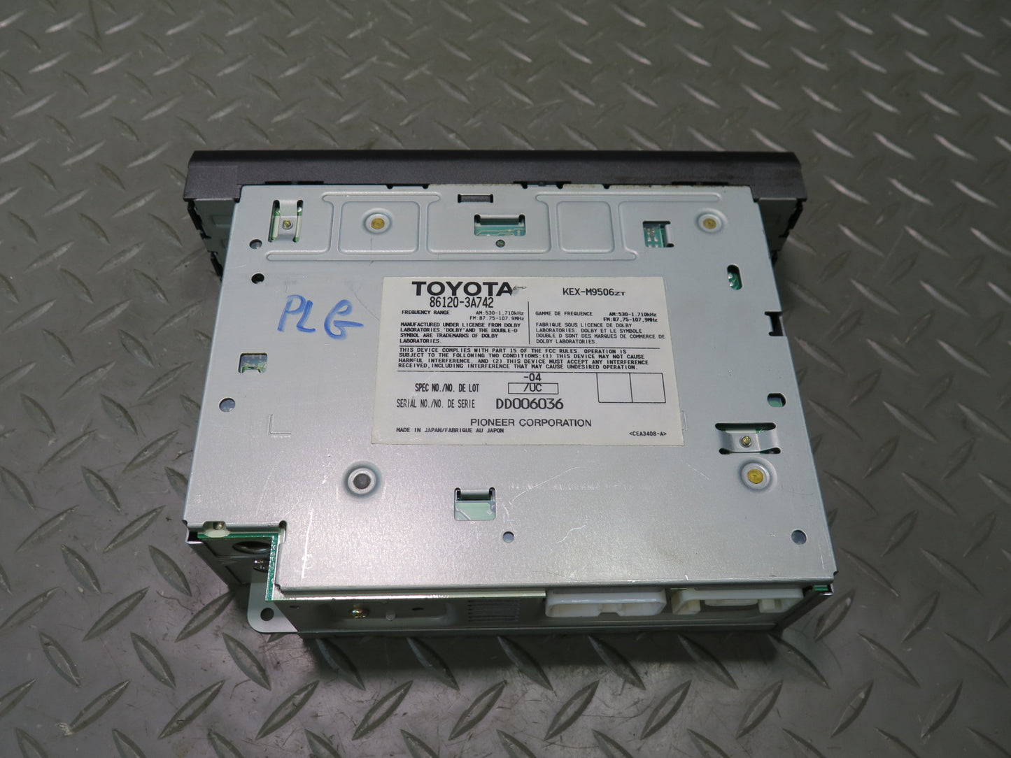 03-05 Lexus UZS161L GS300 GS400 GS430 Mark Levinson Cassette Radio Player OEM