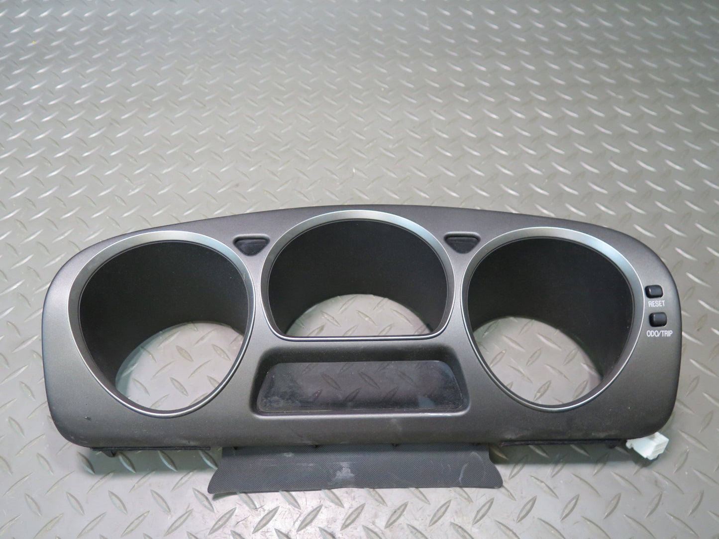 01-05 Lexus GS430 GS300 Dash Instrument Cluster Speedometer Trim Panel OEM