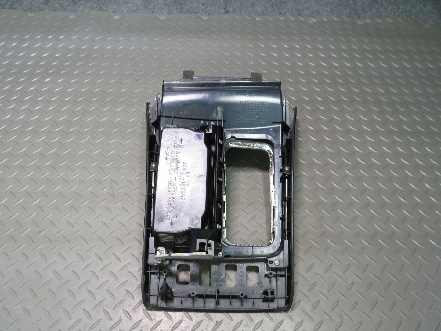 02-05 Lexus GS430 GS300 Front Center Console Shifter Trim Cover w CUP Holder OEM