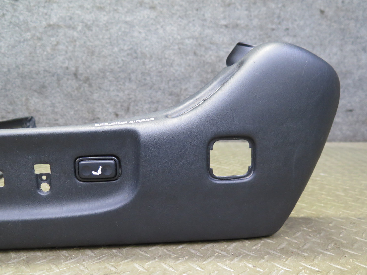 03-05 Lexus UZS161L GS430 Front Left Seat Trim Cover Panel w Switch Black OEM